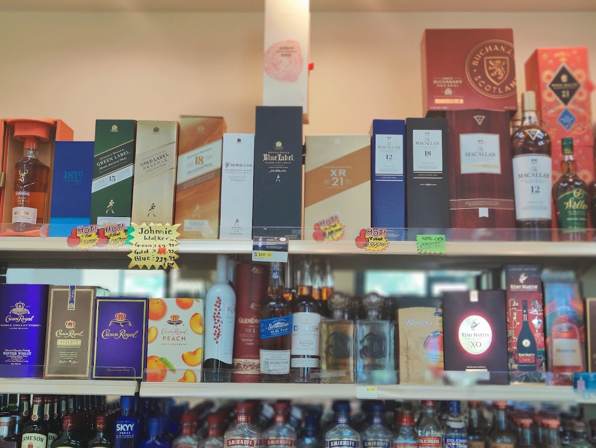 Express Market Ukiah